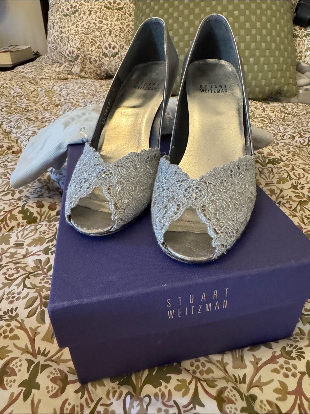 Stuart Weitzman Silver Lace Open-Toe Pumps